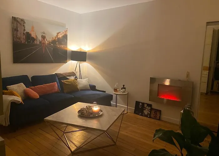 Beautiful With Sacre-coeur View In Apartman Párizs